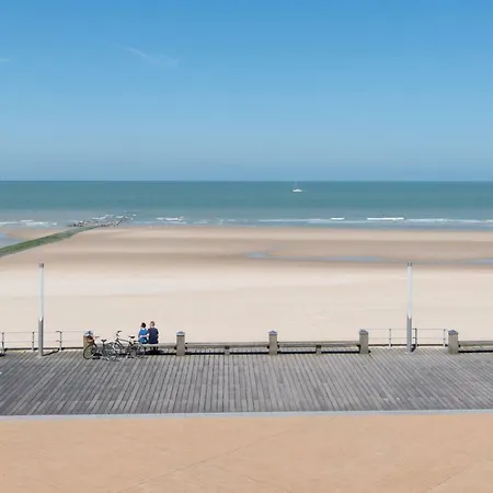 Appartement Vlak Bij Zee Ostende