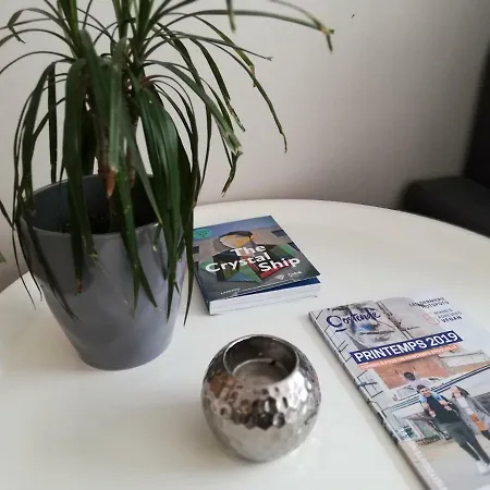 Apartment Vlak Bij Zee *